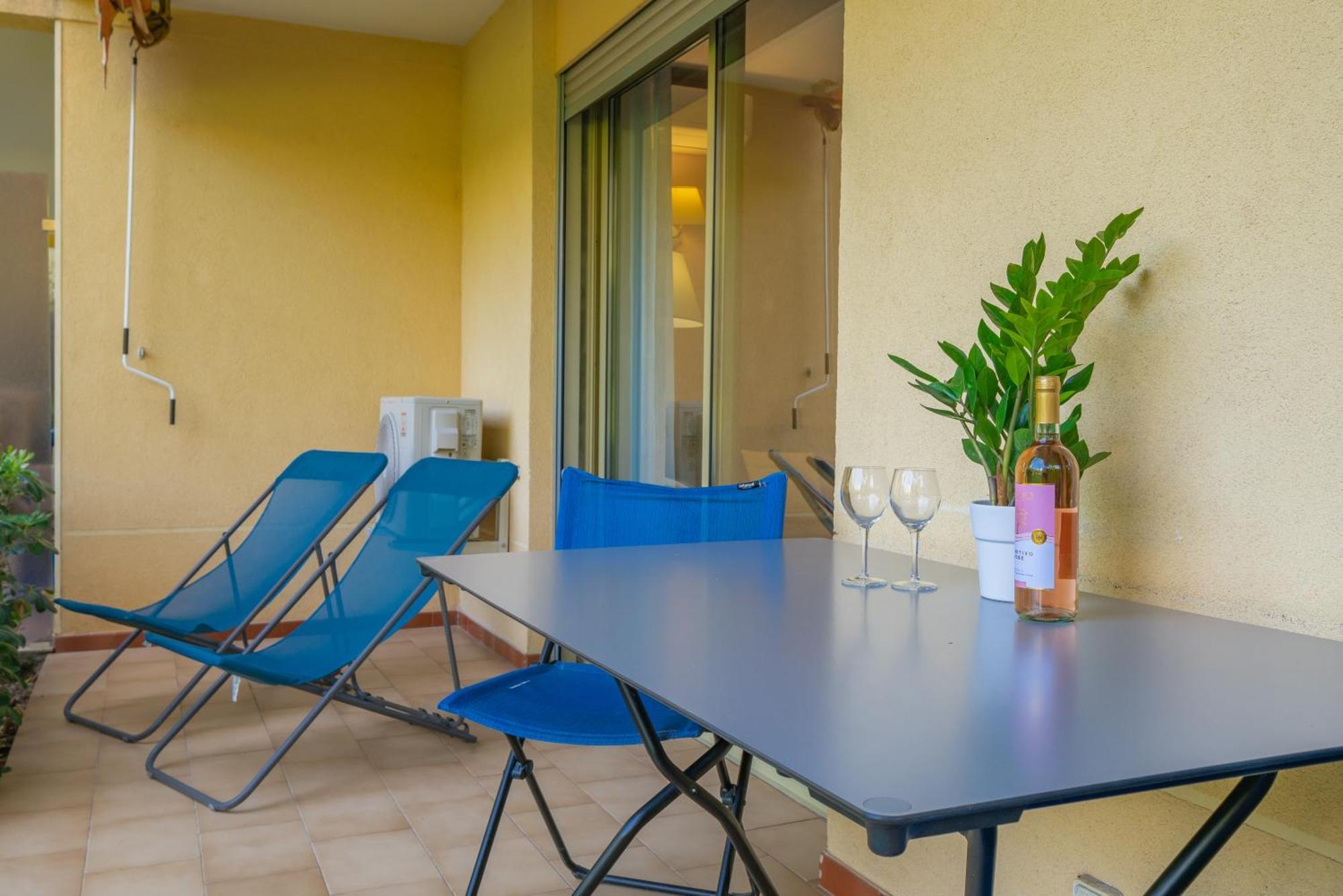Les 15 Pins & La Mer -Your Green Getaway Near Sea & Beach 앙티브 외부 사진
