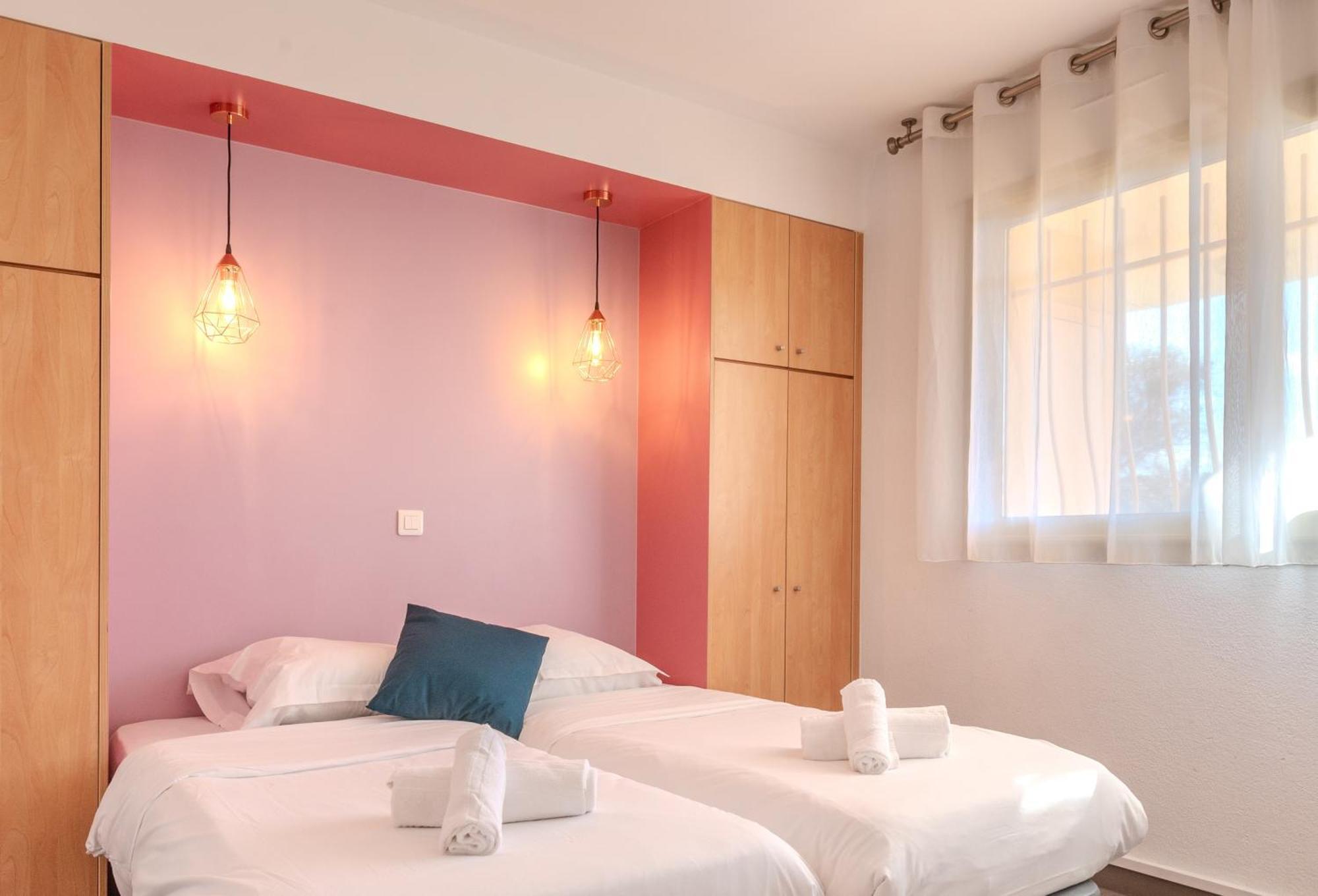 Les 15 Pins & La Mer -Your Green Getaway Near Sea & Beach 앙티브 외부 사진