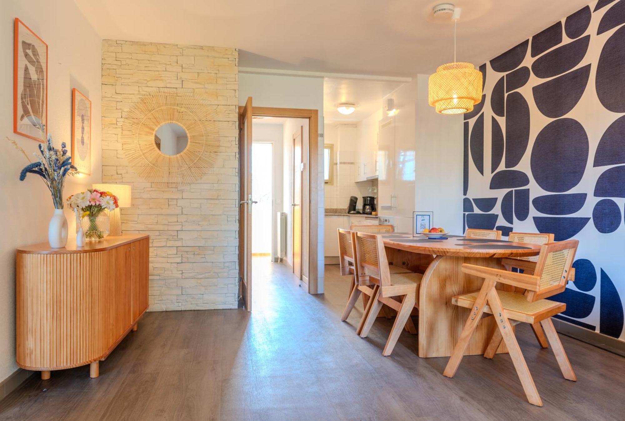Les 15 Pins & La Mer -Your Green Getaway Near Sea & Beach 앙티브 외부 사진